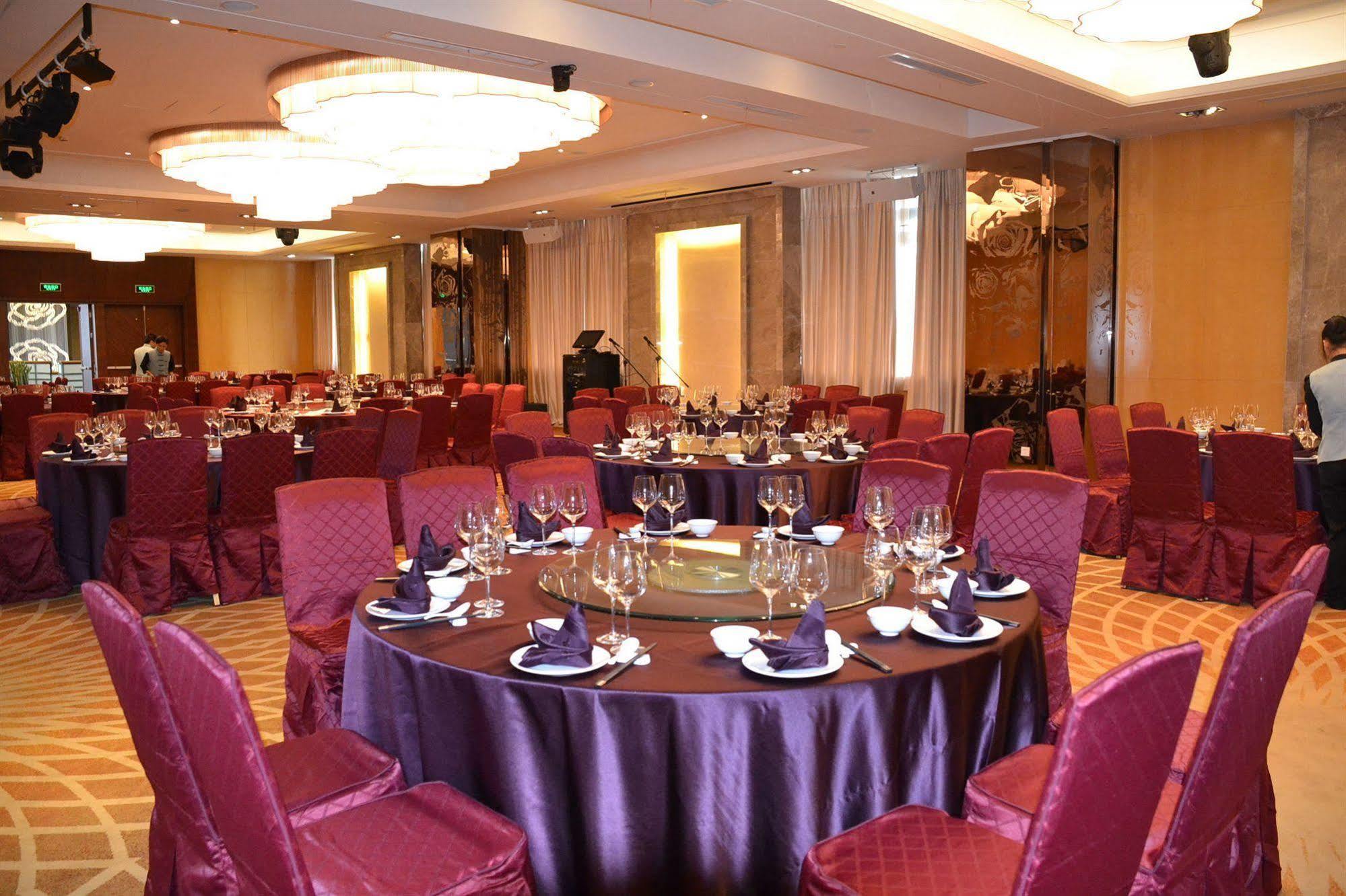 Windsor Park Hotel Kunshan Kunshan  Zewnętrze zdjęcie